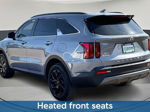 Used 2021 Kia Sorento S image 4