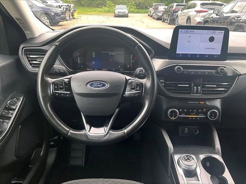 Used 2024 Ford Escape Active AWD/4WD image 17