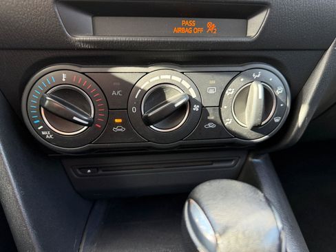 Used 2014 MAZDA MAZDA3 i Touring w/ Moonroof Package 1 image 25