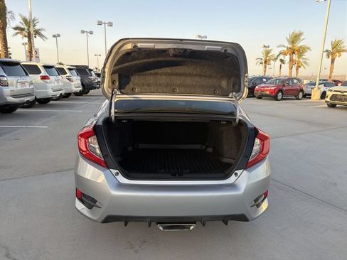 Used 2019 Honda Civic Sport image 29