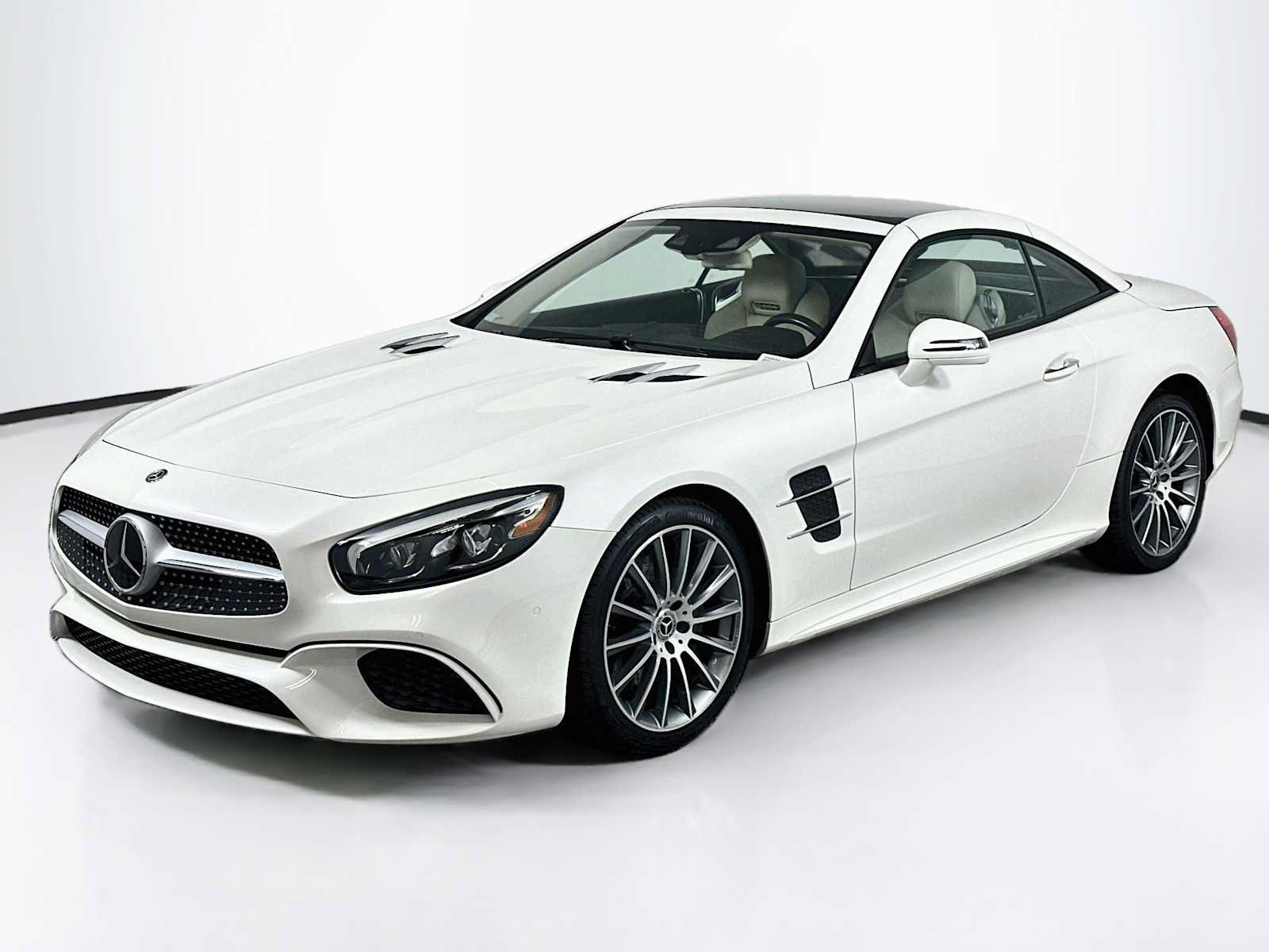 Used 2019 Mercedes-Benz SL 450 image 1