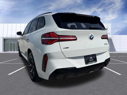 Used 2025 BMW X3 xDrive30i w/ M Sport Package AWD/4WD image 12