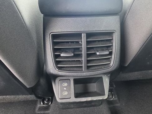 Used 2026 Kia Seltos LX AWD/4WD image 26