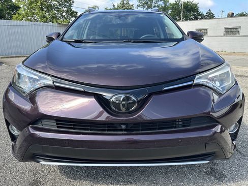 Used 2016 Toyota RAV4 Limited AWD/4WD image 2