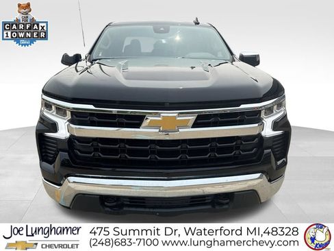 Used 2025 Chevrolet Silverado 1500 LT AWD/4WD image 9