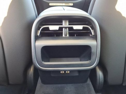 New 2026 Mercedes-Benz E 350 4MATIC Sedan image 19
