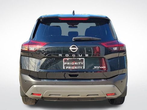 Certified 2023 Nissan Rogue SV image 4
