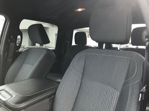 Used 2024 RAM 2500 Big Horn w/ Safety Group image 13