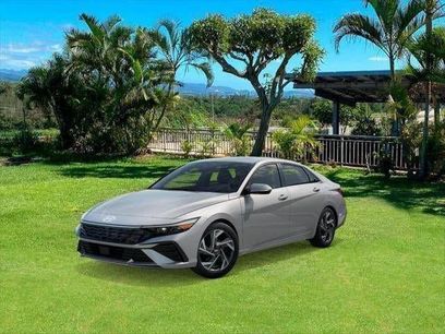 New 2025 Hyundai Elantra Limited