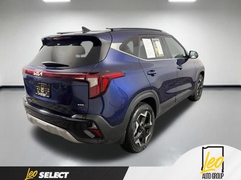 Used 2024 Kia Seltos EX AWD/4WD image 9