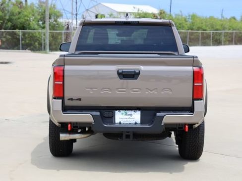 New 2026 Toyota Tacoma TRD Off-Road AWD/4WD image 7