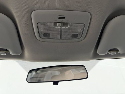 Used 2016 Toyota Corolla LE FWD image 34