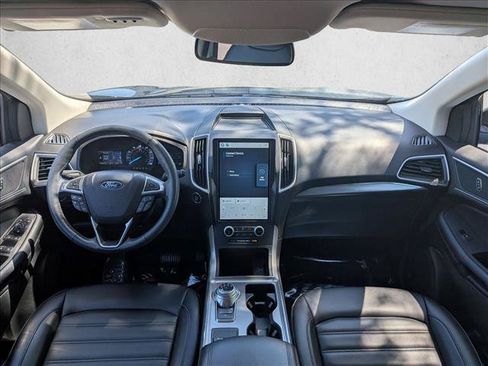 Used 2022 Ford Edge SEL w/ Convenience Package AWD/4WD image 15