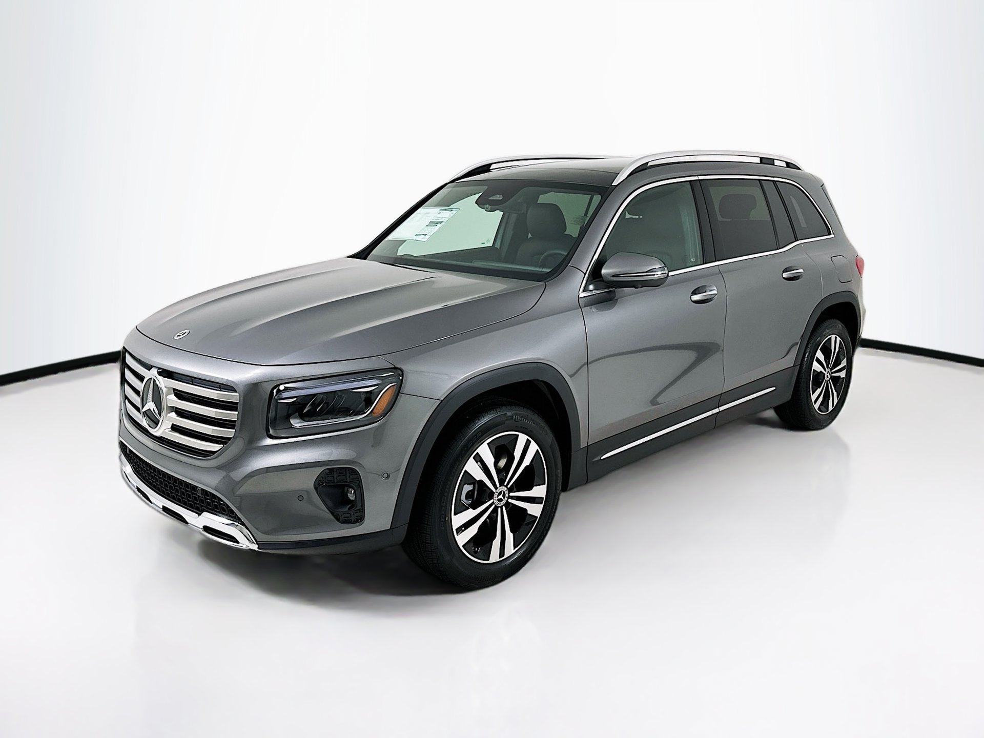 New 2026 Mercedes-Benz GLB 250 image 3
