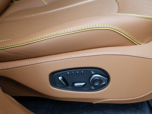 Used 2025 Aston Martin DBX 707 AWD/4WD image 26