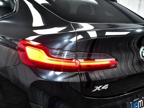 Used 2025 BMW X4 xDrive30i image 85