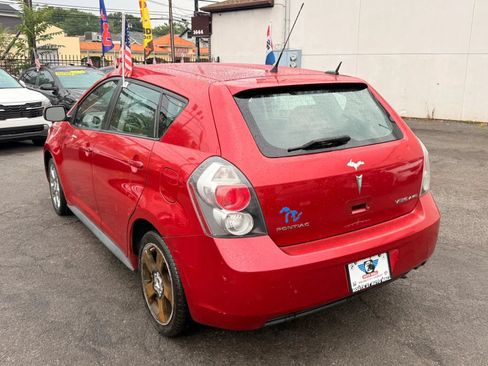 Used 2009 Pontiac Vibe AWD w/ Sun And Sound Package image 5