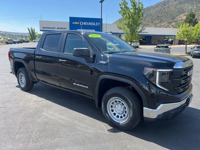 New 2026 GMC Sierra 1500 Pro w/ Pro Value Package