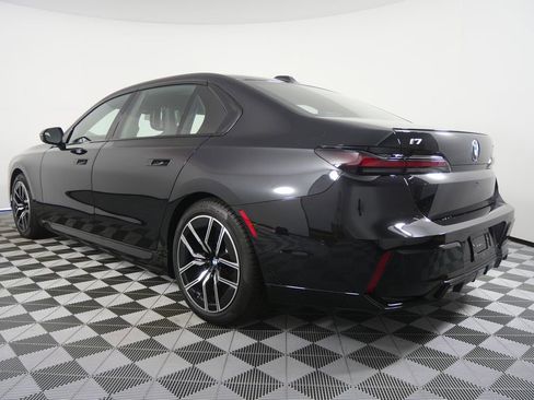 Used 2026 BMW i7 eDrive50 image 5
