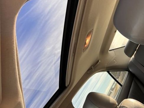 Used 2005 Toyota Camry LE image 18