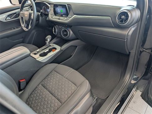 Certified 2022 Chevrolet Blazer LT image 16