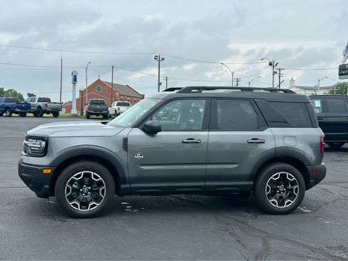 Used 2025 Ford Bronco Sport Outer Banks w/ Outer Banks Tech Package+ AWD/4WD image 1