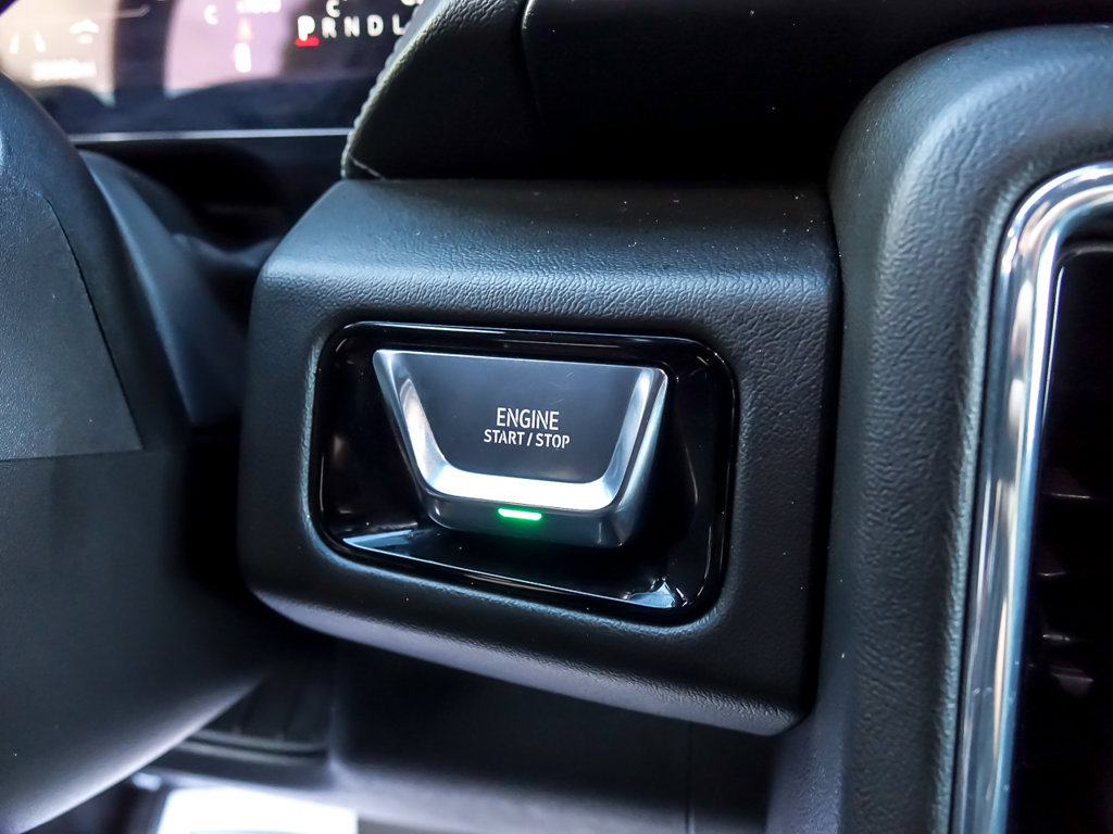 Certified 2025 GMC Yukon Denali AWD/4WD image 19