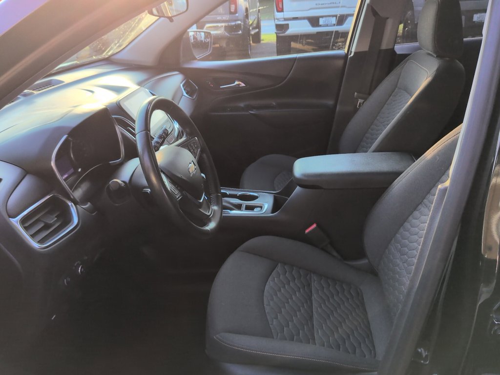 Used 2021 Chevrolet Equinox LT FWD image 19