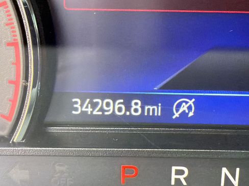 Used 2024 Ford Explorer XLT RWD image 21