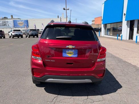Used 2019 Chevrolet Trax LT w/ LT Convenience Package AWD/4WD image 6