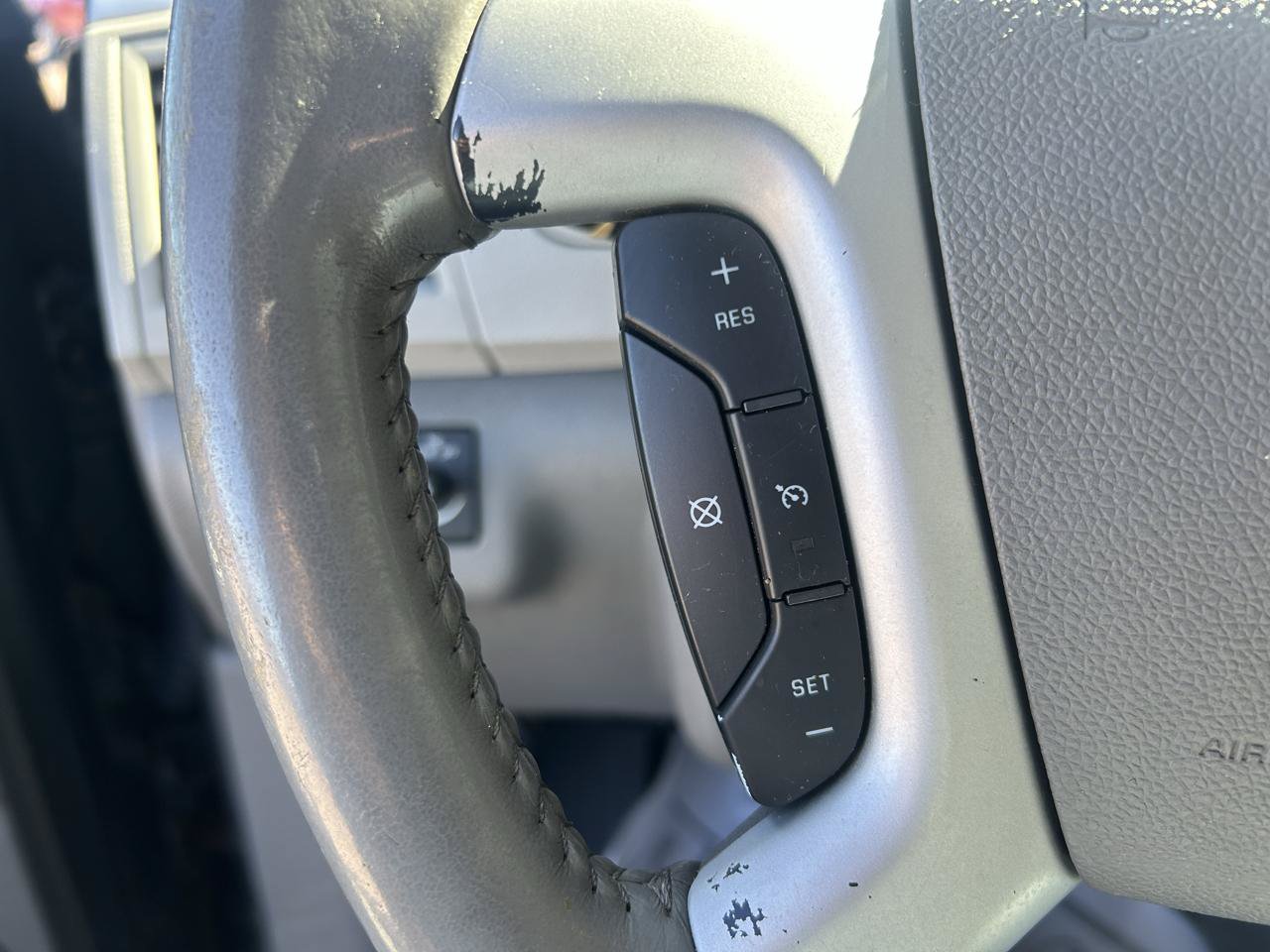 Used 2011 Chevrolet Traverse LS AWD/4WD image 19