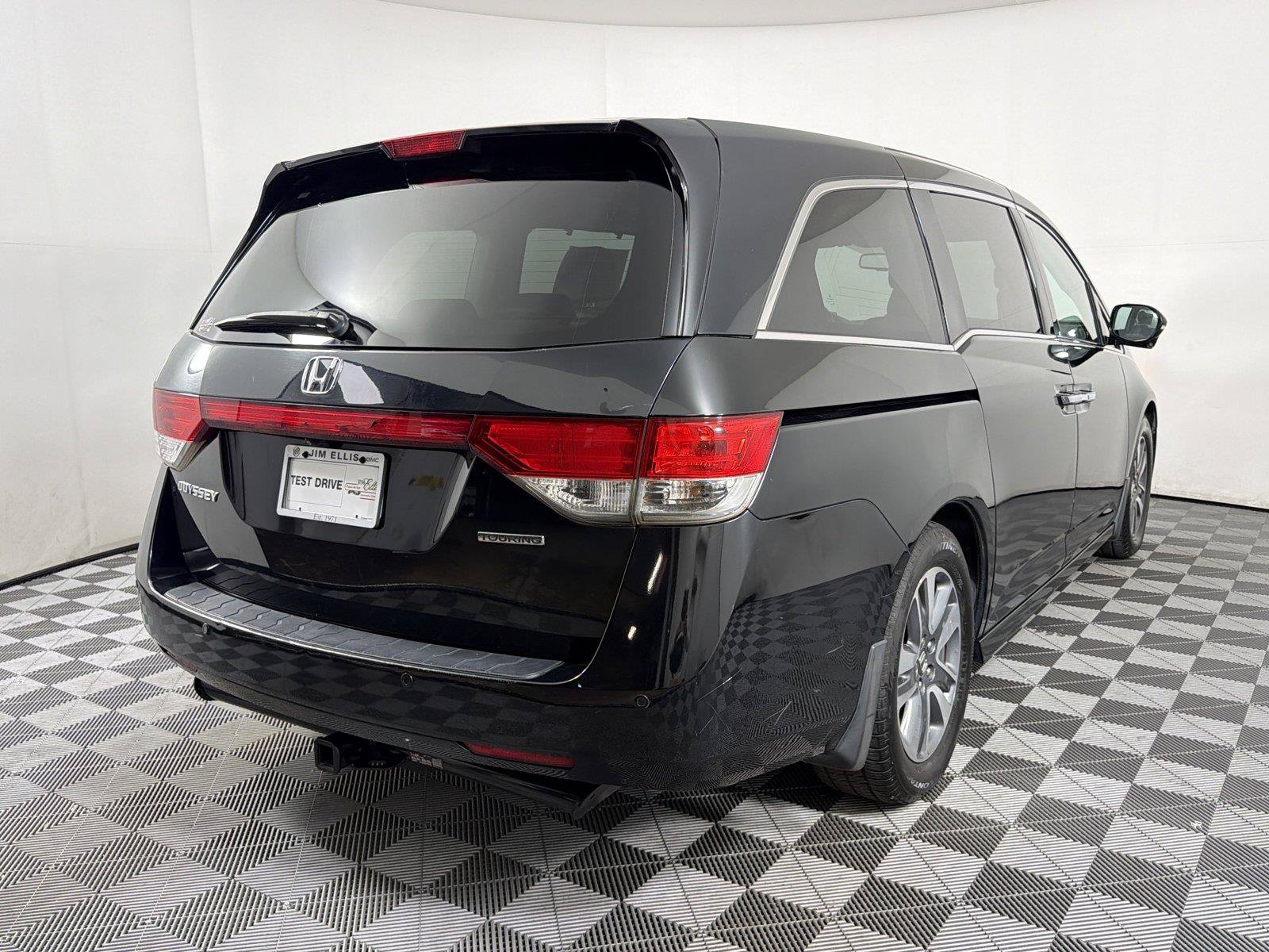 Used 2017 Honda Odyssey Touring image 6