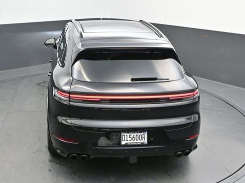New 2025 Porsche Cayenne GTS image 43