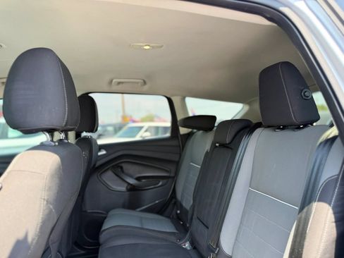 Used 2014 Ford Escape SE FWD image 21