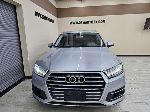 Used 2017 Audi Q7 3.0T Prestige AWD/4WD image 3