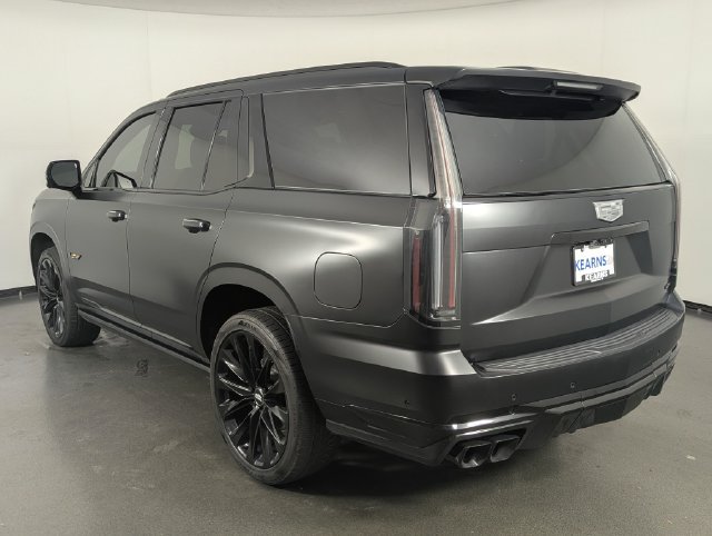 Used 2026 Cadillac Escalade V w/ LPO, ONYX Package AWD/4WD image 6