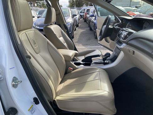 Used 2015 Honda Accord EX-L image 23