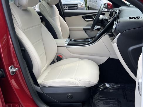 Certified 2026 Mercedes-Benz GLC 300 4MATIC image 33