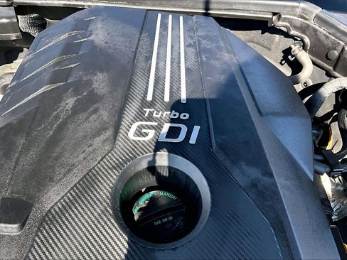 Used 2021 Kia Stinger GT-Line image 33