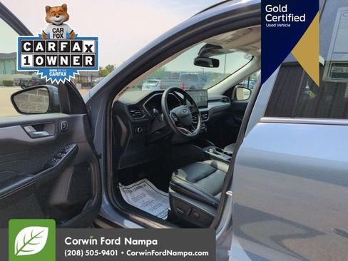 Certified 2024 Ford Escape Platinum AWD/4WD image 11