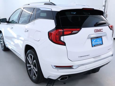 Used 2020 GMC Terrain Denali w/ Denali Premium Package image 5