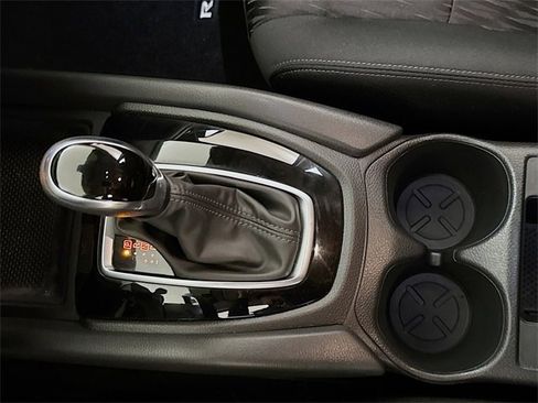 Certified 2020 Nissan Rogue S image 18