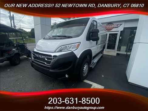 Used 2025 RAM ProMaster 2500 w/ U-Haul Equipment Group FWD image 1