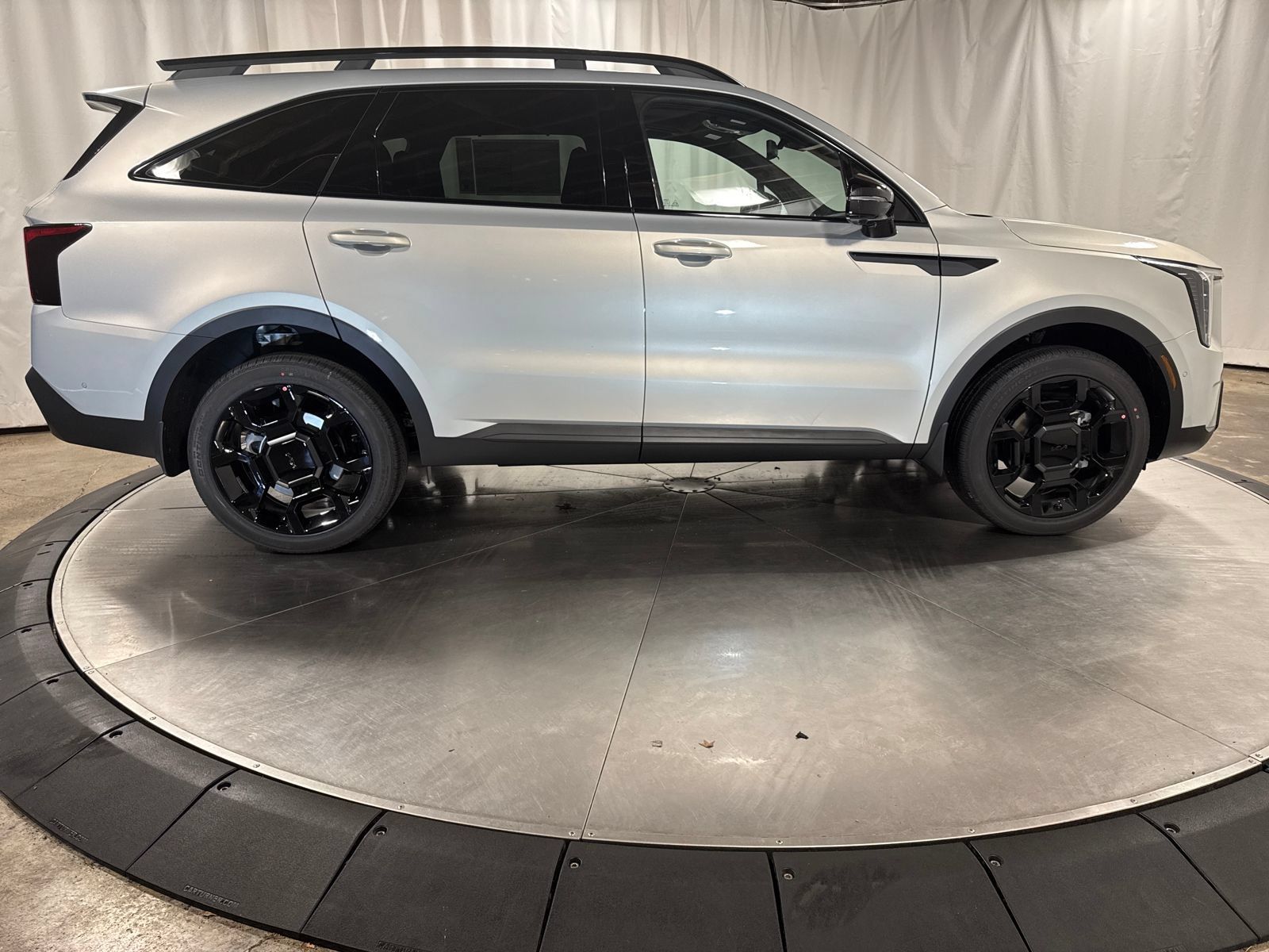 New 2026 Kia Sorento SX Prestige AWD/4WD image 9