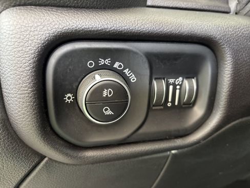 Used 2022 RAM 3500 Laramie w/ Chrome Appearance Group image 12