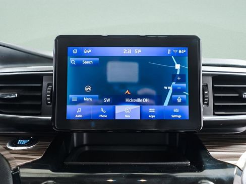 Used 2022 Ford Explorer Limited w/ Class IV Trailer Tow Package image 18