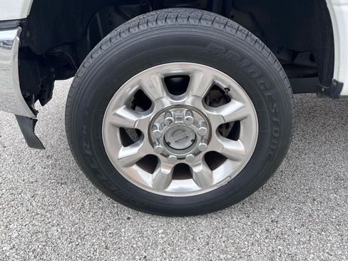 Used 2019 Ford F250 XL w/ XL Value Package AWD/4WD image 9