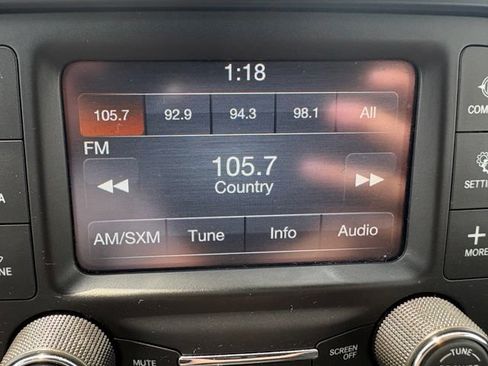 Used 2019 RAM 1500 Tradesman w/ SXT Appearance Group AWD/4WD image 7