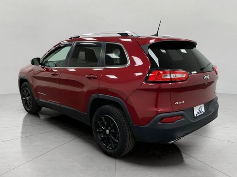 Used 2016 Jeep Cherokee Latitude w/ Cold Weather Group image 7