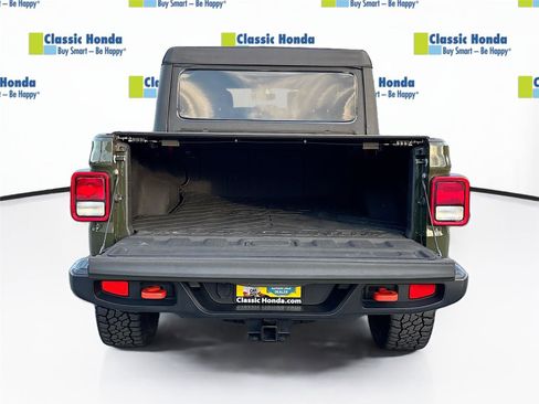 Used 2022 Jeep Gladiator Mojave w/ Cold Weather Group image 30